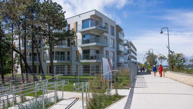 Apartament Przy Plazy Arka , Z Widokiem Na Morze :) ミエルノ エクステリア 写真